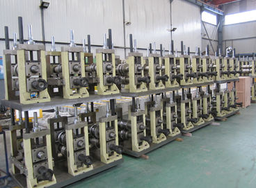 Otomatik Çelik Rulo Şekillendirme Makinesi, Araba Çapraz Kiriş Soğuk Rulo Şekillendirme Makinesi