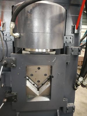 Yüksek Üretim Verimliliği CNC Açılı Delme Kesme Makinesi Hattı Delme Deliği Boyutu 26mm