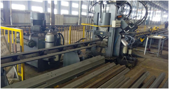 Çelik Kule Fabriaction Delme Kuvveti 1000kN için CNC Açılı Delme Makinesi Hattı