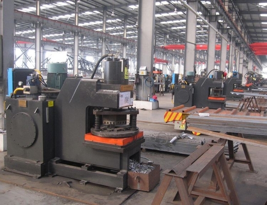 QJ20 Döşeme ve delme için köşeleri kesmek için hidrolik açı kesme makinesi