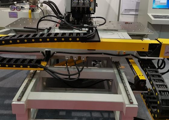 Yüksek Hassasiyetli Otomatik CNC Metal Sac Delme, Delik Açma ve İşaretleme Makinesi Metal Plaka Delik Delme Ekipmanı