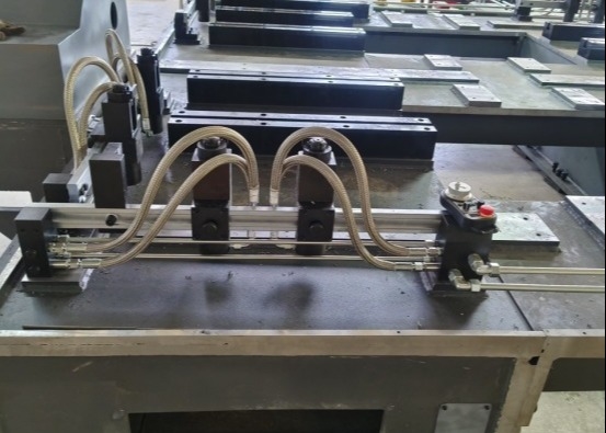 PZ4040/2 Tipi Gantry Mobil CNC Buhurlama Makinesi Malzeme Çakışma Kalınlığı Max 100mm