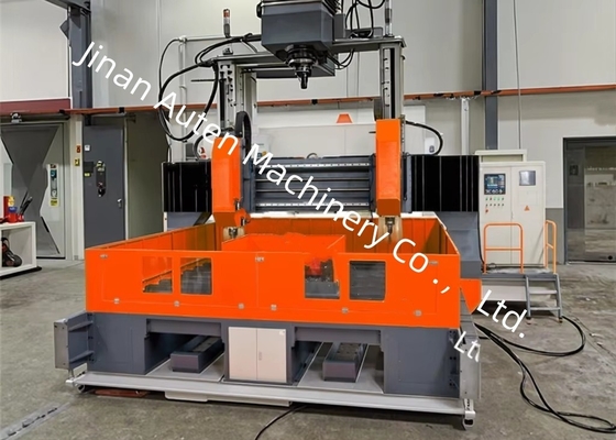 7.5KN Sıkıştırma Gücü Otomatik CNC Plaka Buhurlama Makinesi 28mm T-Slot Genişliği 0.45KW Soğutma Gücü