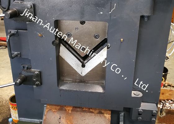 Özelleştirilebilir CNC alet öğütme makinesi