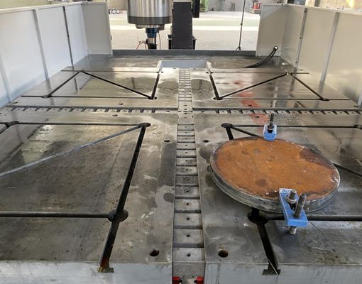 Yüksek Sertlik Yüksek Hızlı CNC Plaka Borulama Servo Kontrolü ile freze makinesi