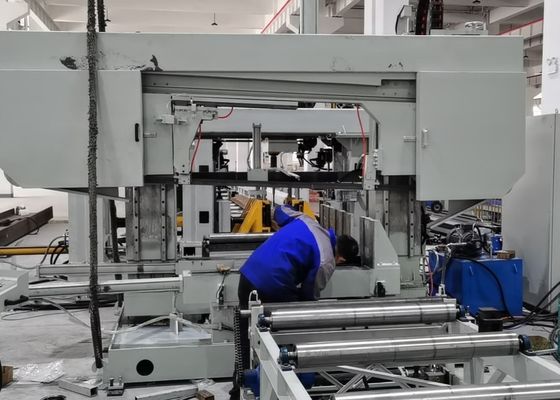 1250x600mm Maksimum Boyut Genişlik X Yükseklik CNC 3D Çubuk Kuyruklama Makinesi Çizgi 40mm Maksimum delik çapı