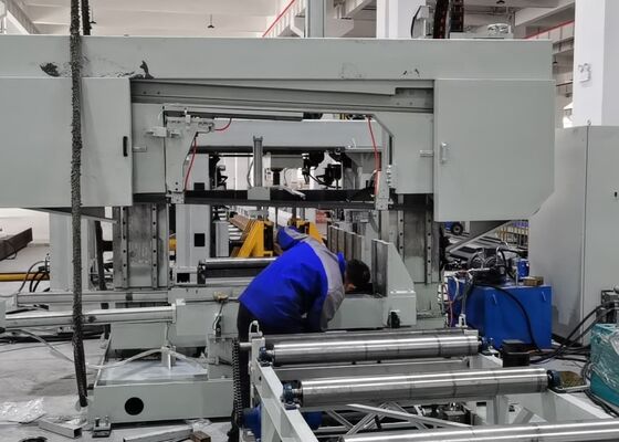 BT40 Ana Mil Mil CNC 3D Kiriş Delme İşaretleme Makinesi Hattı PLC Kontrol Yöntemi