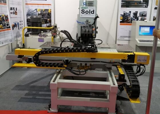 BT50 Delme Mili CNC Zımbalama Makinesi Çelik Metal Sac Delik Şekillendirme 40mm Delme Kalınlığı