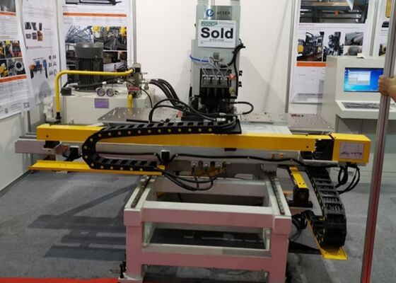 Çelik Yapı Fabrikasyonu CNC Hidrolik Plak Patlama Makinesi İnşaat Çelik Plak İşleme