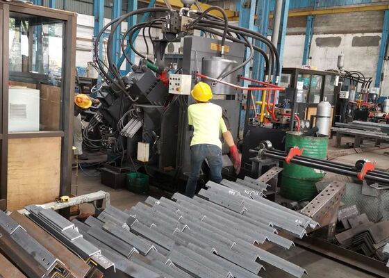 32x7x3m Cnc açı delme kesme makinesi 1000/1200KN işaretleme gücü