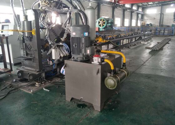 Büyük ölçekli üretim bileşenleri Cnc Flat Steel Channel Steel Punching Typing Machine 3 Eksen