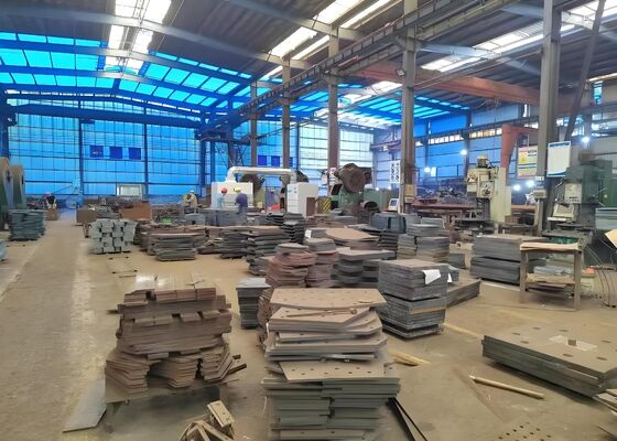 Metal yüzeyleri burrs kaldırmak için metal cilalama makinesi