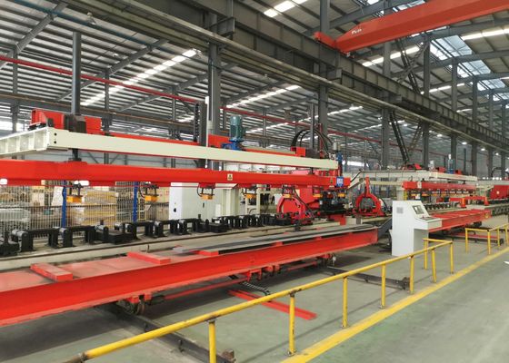 Boyuna Işın İşleme Makinesi Hattı 3 Eksen Manuel veya Otomatik İsteğe Bağlı CNC Plaka Zımbalama Makinesi ve Servo Motor Beslemesi