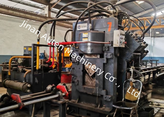 Akıllı CNC açılı çelik işleme hattı otomatik işaretleme ve tıraş etmeyi entegre ediyor