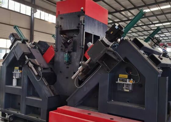 Model ADM2532 Yüksek Hızlı Cnc Çelişkili Çelik Buhran hattı 14×10×19 mm Karakter Boyutu