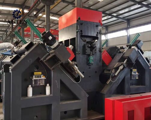 Model ADM2532 CNC Köşeli Borma ve İşaretleme Makinesi BT40 Taper Of Drilling Spindle