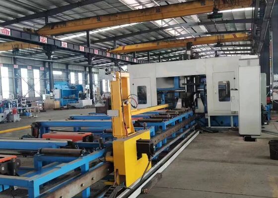 Model BHD1250C CNC H Çubuklu Borma Testere ve Kesme Makinesi hattı BT40 Ana Döner