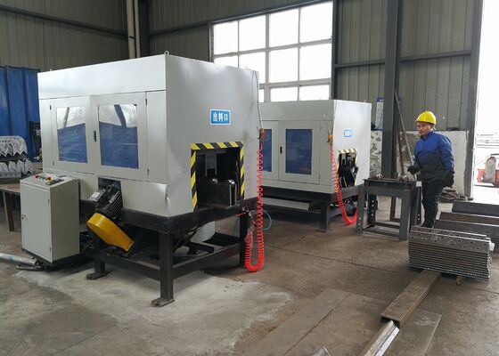 Endüstriyel Uygulamalar için Yüksek Hassasiyetli CNC Çelişkili Çaplı Çelik Kök Fırlatma Makinesi